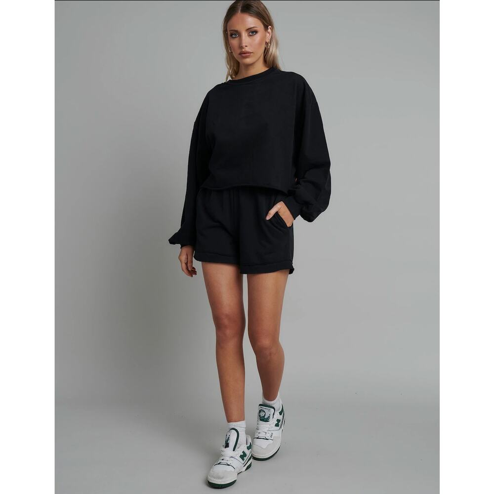 Bayse NWT Black Classic Sweatshirt Long Sleeve Size Medium